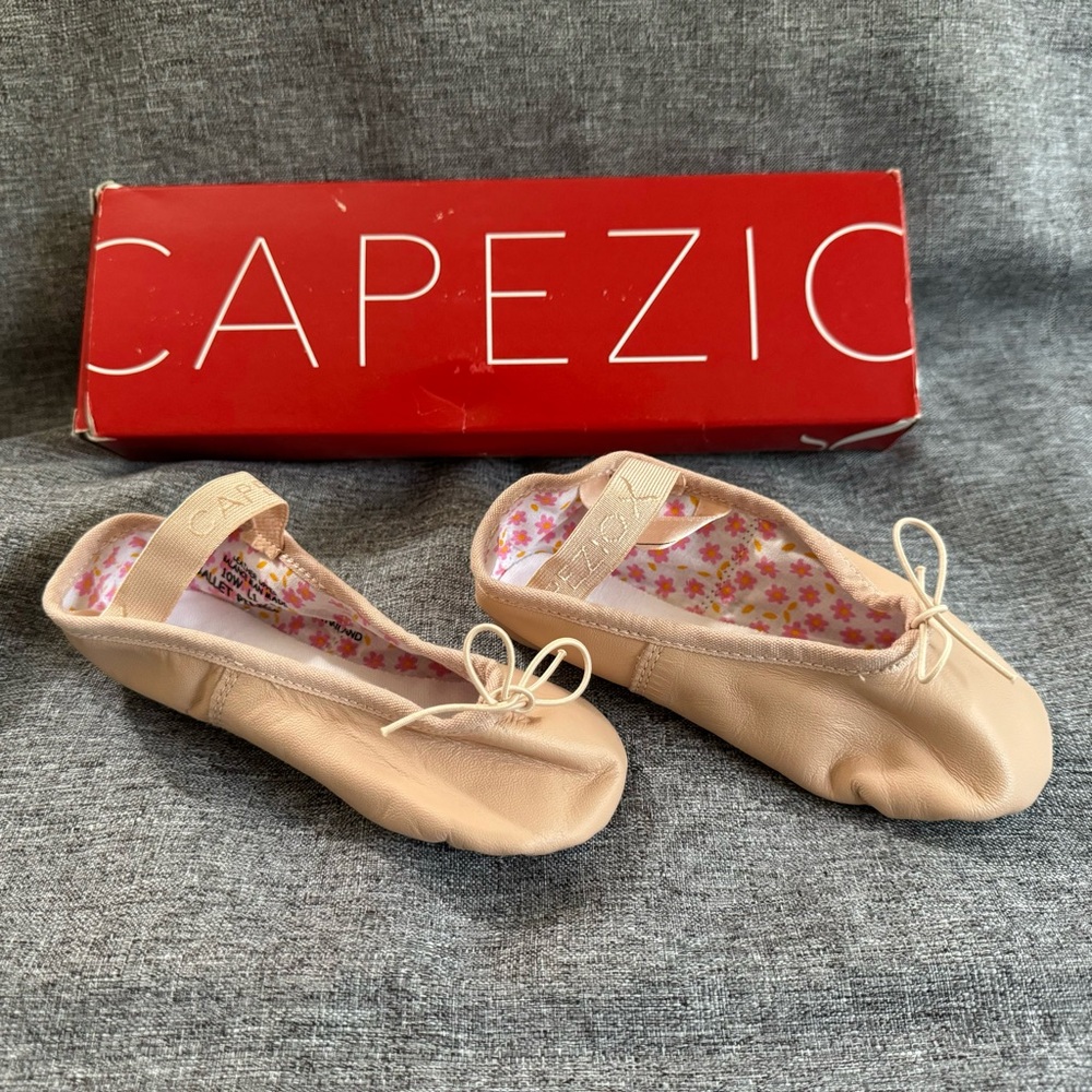 Capezio kids ballet slippers BRAND NEW